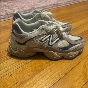 New Balance Kids' Beige and Dark Blue Sneakers